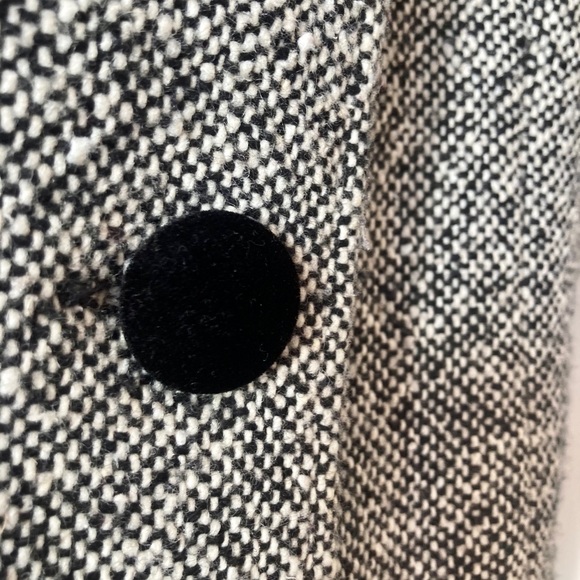 JLo - Black & White speckled Wool Pea coat 🧥 - Picture 3 of 5